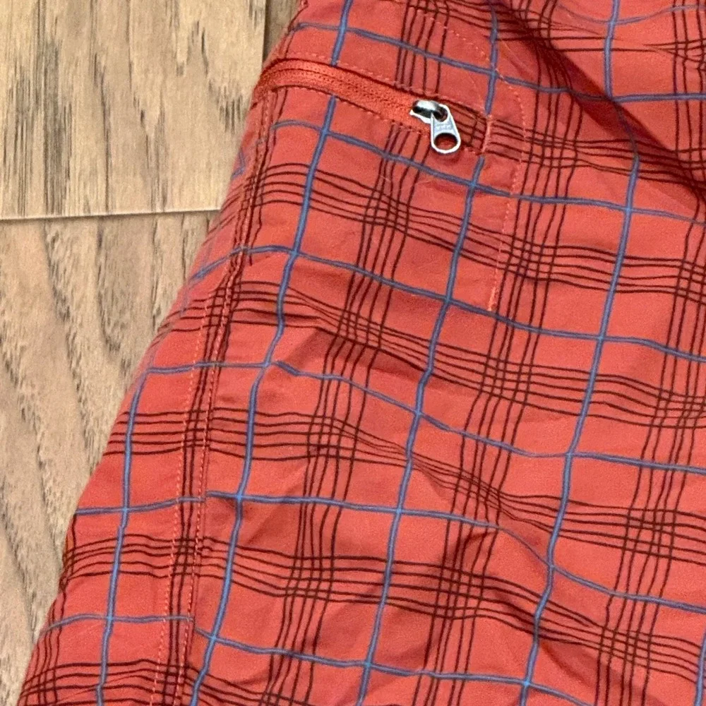 Patagonia Mens Board Shorts Size 38‎ Orange Blue Plaid Swim Trunks Zipper Pocket